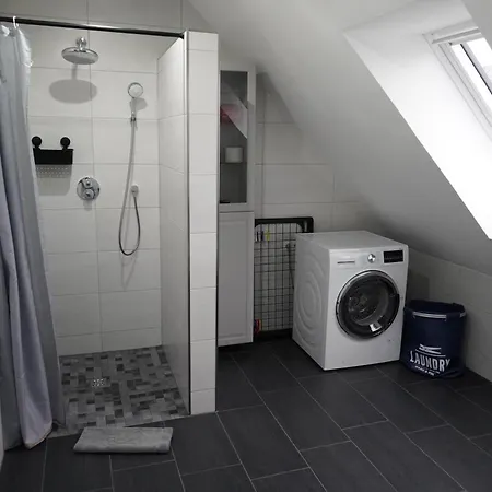 Anni Papenburg, Mit Wallbox *